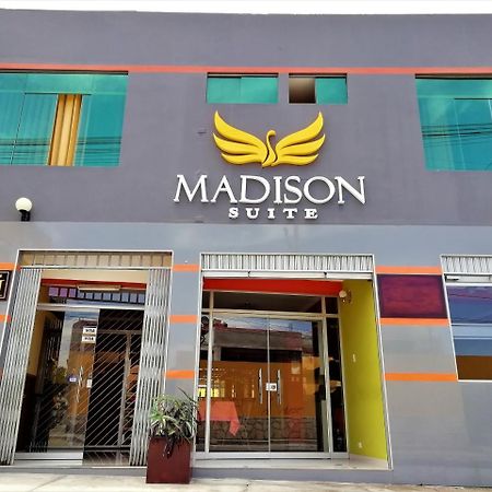 טאקנה Madison Suite מראה חיצוני תמונה