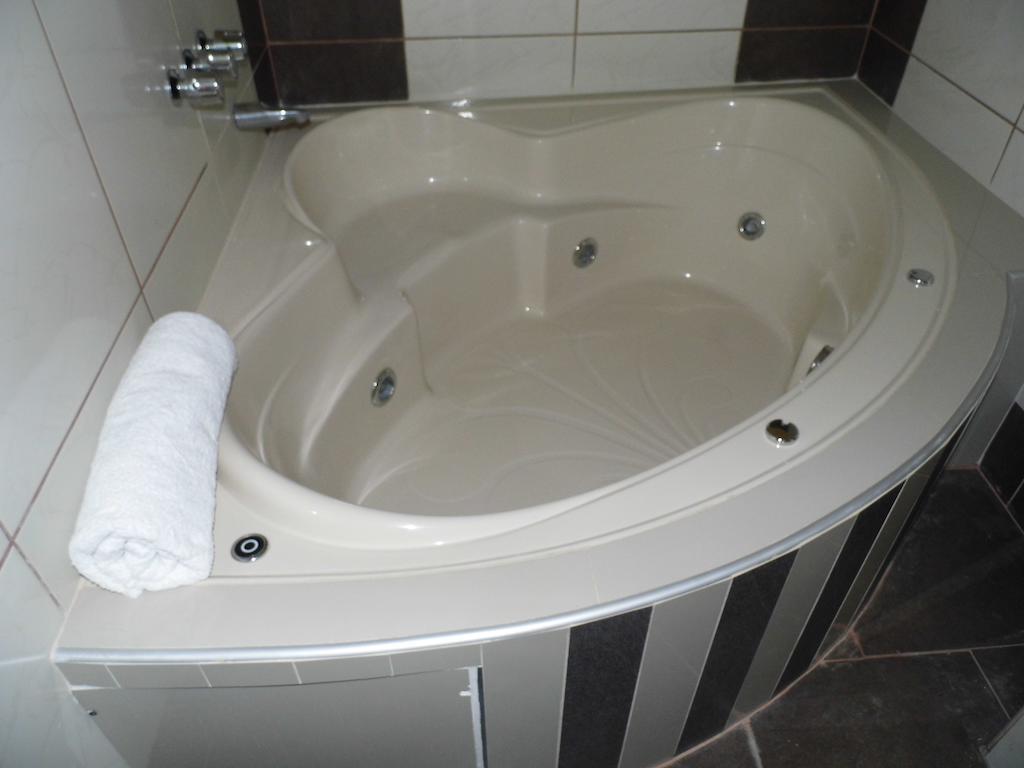 טאקנה Madison Suite מראה חיצוני תמונה